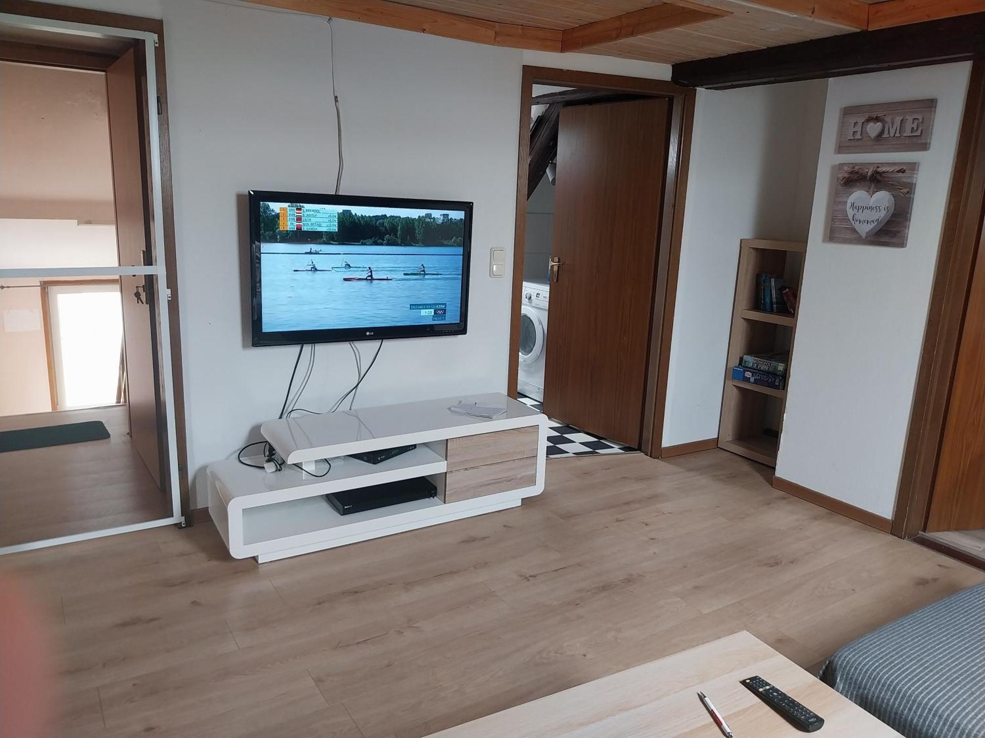 2 Zimmer Ferien & Monteur Wohnung Dg Riedstadt Екстериор снимка